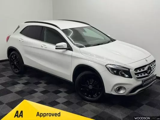Mercedes-Benz GLA 1.6 GLA200 SE (Executive) 7G-DCT Euro 6 (s/s) 5dr