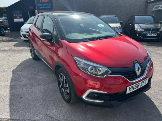Renault Captur 0.9 TCe ENERGY Iconic Euro 6 (s/s) 5dr