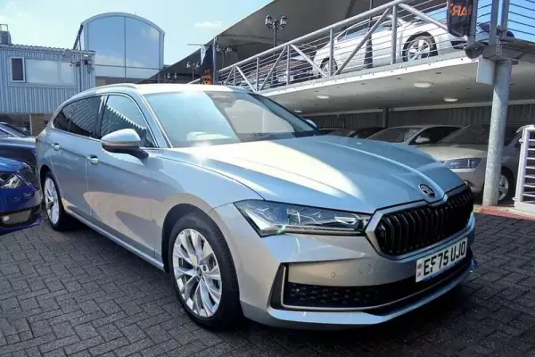 Skoda Superb 2.0 TDI SE L DSG Euro 6 (s/s) 5dr