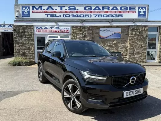 Volvo XC40 1.5h T4 Recharge 10.7kWh R-Design Auto Euro 6 (s/s) 5dr