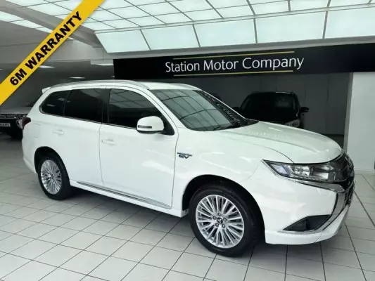 Mitsubishi Outlander 2.4h TwinMotor 13.8kWh Dynamic CVT 4WD Euro 6 (s/s) 5dr