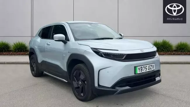 Toyota Urban Cruiser 61kWh Design Auto 5dr