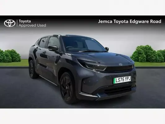 Toyota Urban Cruiser 61kWh Design Auto 5dr