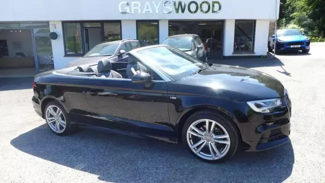 Audi A3 Cabriolet 1.5 TFSI CoD 35 S line S Tronic Euro 6 (s/s) 2dr