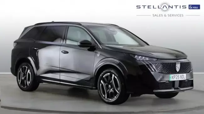 Peugeot E-5008 73kWh GT Auto 5dr