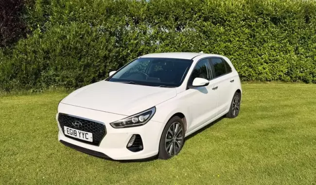 Hyundai i30 1.6 CRDi Blue Drive Premium DCT Euro 6 (s/s) 5dr
