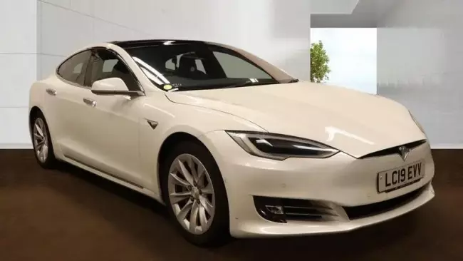 Tesla Model S 75D (Dual Motor) Auto 4WD 5dr