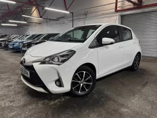 Toyota Yaris 1.5 VVT-i Icon Tech Euro 6 5dr