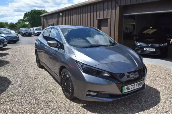Nissan Leaf 39kWh Tekna Auto 5dr