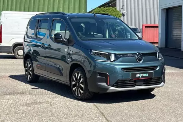 Citroen e-Berlingo 52kWh MAX M Auto 5dr (7.4kW Charger)