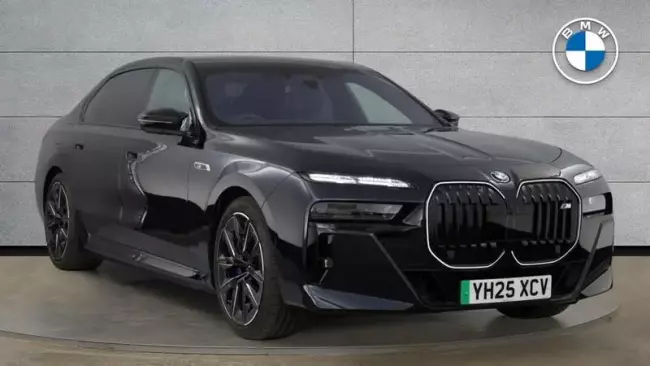 BMW i7 M70e 105.7kWh Auto xDrive 4dr