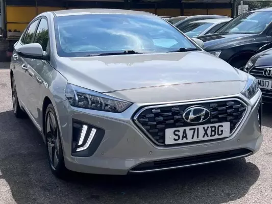 Hyundai IONIQ 1.6 h-GDi Premium SE DCT Euro 6 (s/s) 5dr