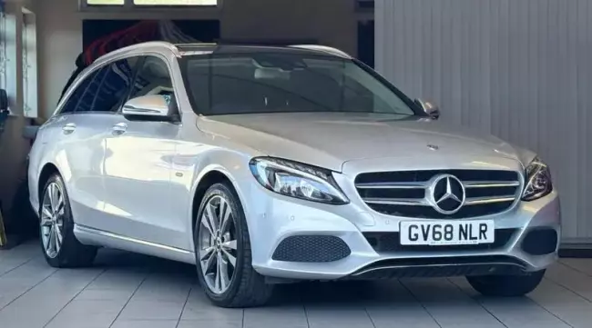 Mercedes-Benz C Class 2.0 C350e 6.4kWh Sport (Premium) G-Tronic+ Euro 6 (s/s) 5dr 18in Alloy