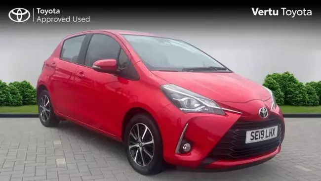 Toyota Yaris 1.5 VVT-i Icon Tech Euro 6 5dr