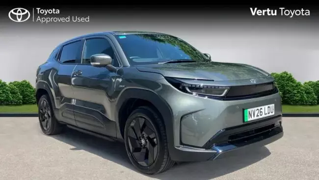 Toyota Urban Cruiser 61kWh Design Auto 5dr