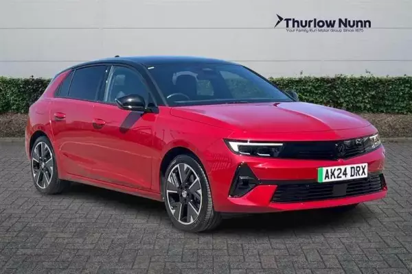 Vauxhall Astra Electric 54kWh Ultimate Auto 5dr