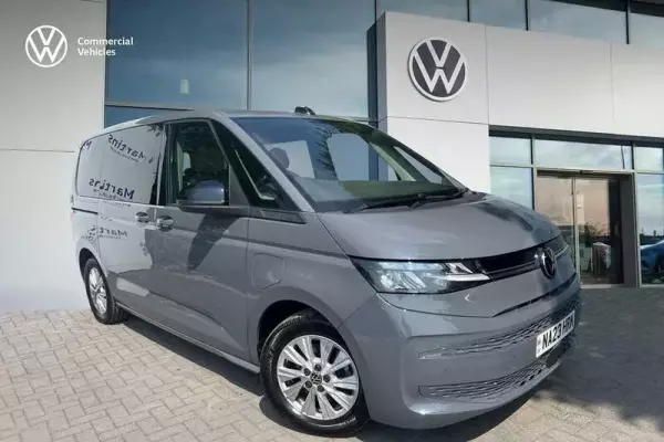Volkswagen Multivan 1.4 TSI 13kWh Life DSG Euro 6 (s/s) 5dr