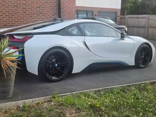 BMW i8 1.5 7.1kWh Auto 4WD Euro 6 (s/s) 2dr