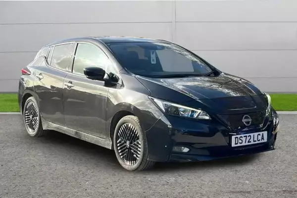 Nissan Leaf 39kWh N-Connecta Auto 5dr