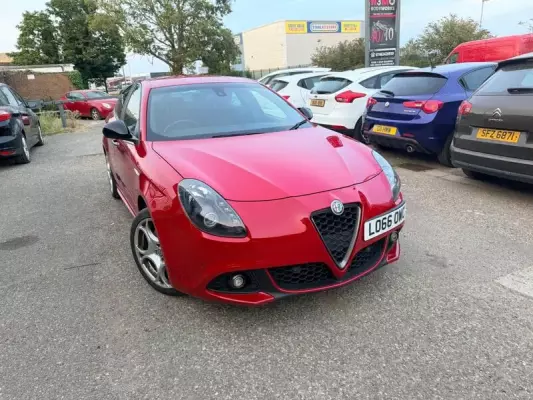 Alfa Romeo Giulietta 2.0 JTDM-2 Speciale Euro 6 (s/s) 5dr