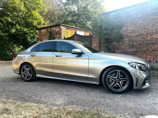 Mercedes-Benz C Class 2.0 C300d AMG Line (Premium) G-Tronic+ Euro 6 (s/s) 4dr