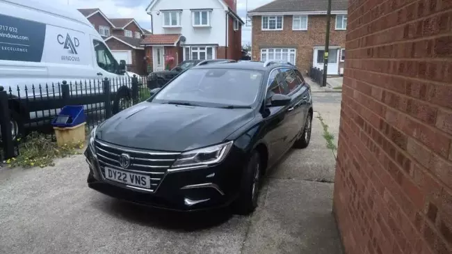 MG MG5 61.1kWh Exclusive Long Range Auto 5dr