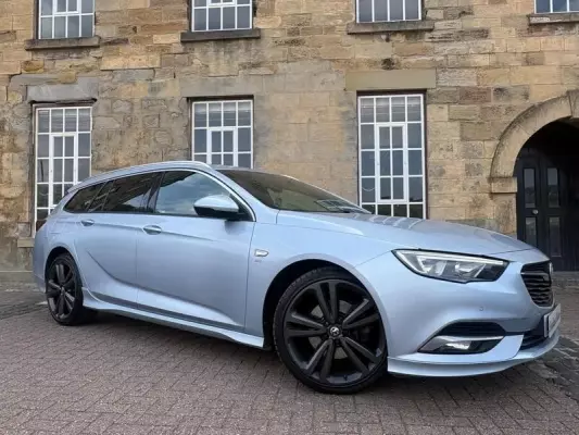 Vauxhall Insignia 2.0 Turbo D BlueInjection SRi VX Line Nav Sports Tourer Euro 6 (s/s) 5dr