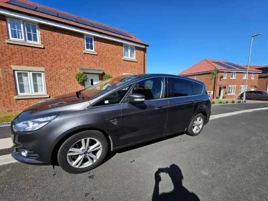 Ford S-Max 2.0 TDCi Titanium Euro 6 (s/s) 5dr