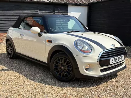 MINI Convertible 1.5 Cooper Euro 6 (s/s) 2dr