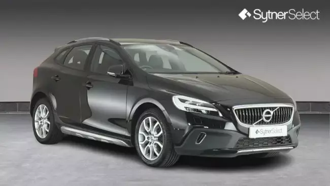 Volvo V40 Cross Country 1.5 T3 Pro Auto Euro 6 (s/s) 5dr