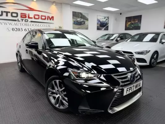 Lexus IS 2.5 300h Executive Edition E-CVT Euro 6 (s/s) 4dr