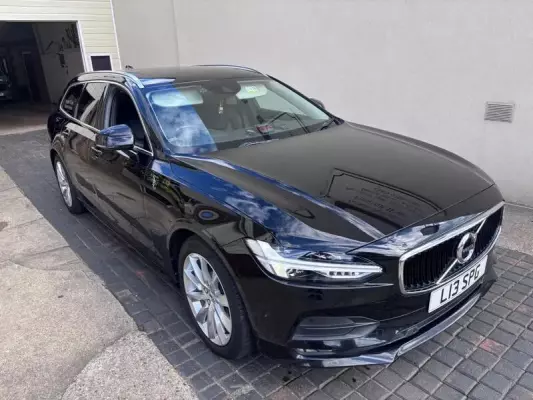 Volvo V90 2.0 D4 Momentum Plus Auto Euro 6 (s/s) 5dr
