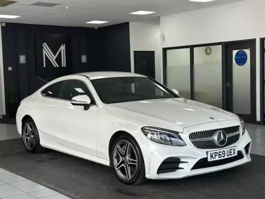 Mercedes-Benz C Class 2.0 C300d AMG Line (Premium) G-Tronic+ Euro 6 (s/s) 2dr
