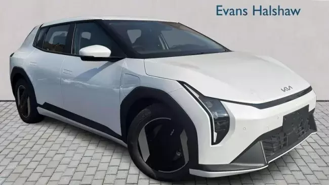 Kia EV4 81.4kWh Air Auto 5dr