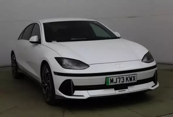 Hyundai IONIQ 6 77.4kWh Premium Auto 4dr