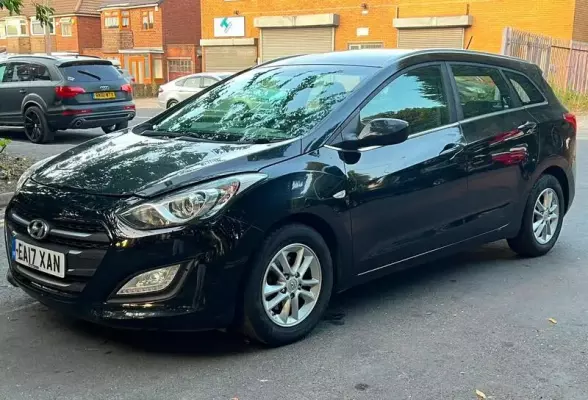 Hyundai i30 1.6 CRDi Blue Drive SE Tourer Euro 6 (s/s) 5dr