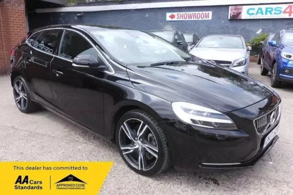 Volvo V40 2.0 D2 Inscription Auto Euro 6 (s/s) 5dr