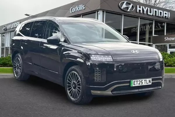 Hyundai IONIQ 9 110kWh Calligraphy Auto AWD 5dr