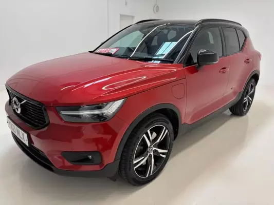 Volvo XC40 1.5h T4 Recharge 10.7kWh R-Design Auto Euro 6 (s/s) 5dr