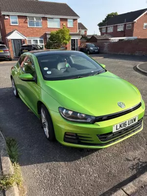 Volkswagen Scirocco 2.0 TDI BlueMotion Tech R-Line DSG Euro 6 (s/s) 3dr
