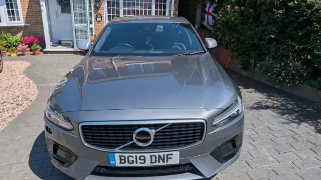 Volvo S90 2.0 D4 R-Design Auto Euro 6 (s/s) 4dr