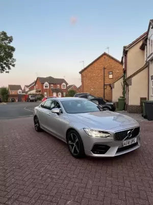Volvo S90 2.0 D4 R-Design Auto Euro 6 (s/s) 4dr