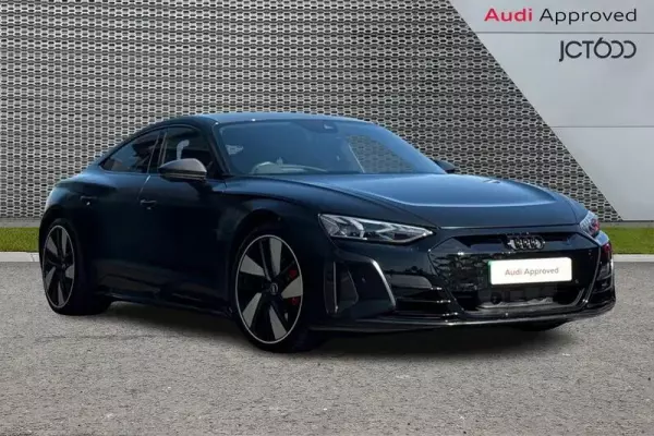 Audi RS e-tron GT 93.4kWh Carbon Vorsprung Auto quattro 4dr