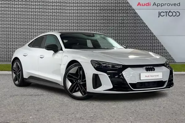 Audi RS e-tron GT 93.4kWh Carbon Black Auto quattro 4dr
