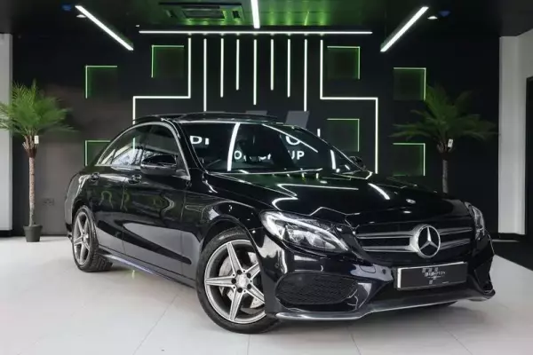 Mercedes-Benz C Class 2.1 C250d AMG Line (Premium) 7G-Tronic+ Euro 6 (s/s) 4dr