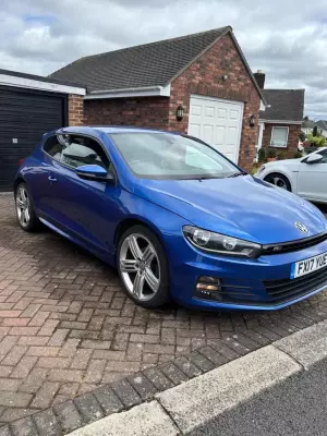 Volkswagen Scirocco 2.0 TDI BlueMotion Tech R-Line Euro 6 (s/s) 3dr
