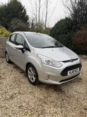 Ford B-Max 1.0T EcoBoost Zetec Navigator Euro 6 5dr