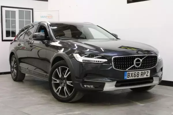 Volvo V90 Cross Country 2.0 D4 Pro Auto AWD Euro 6 (s/s) 5dr