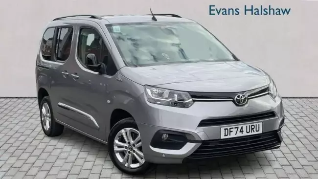 Toyota PROACE CITY Verso 50kWh Family Short MPV Auto 5dr