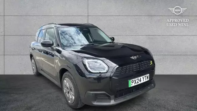 MINI Electric Countryman SE 66.5kWh Classic Auto ALL4 5dr
